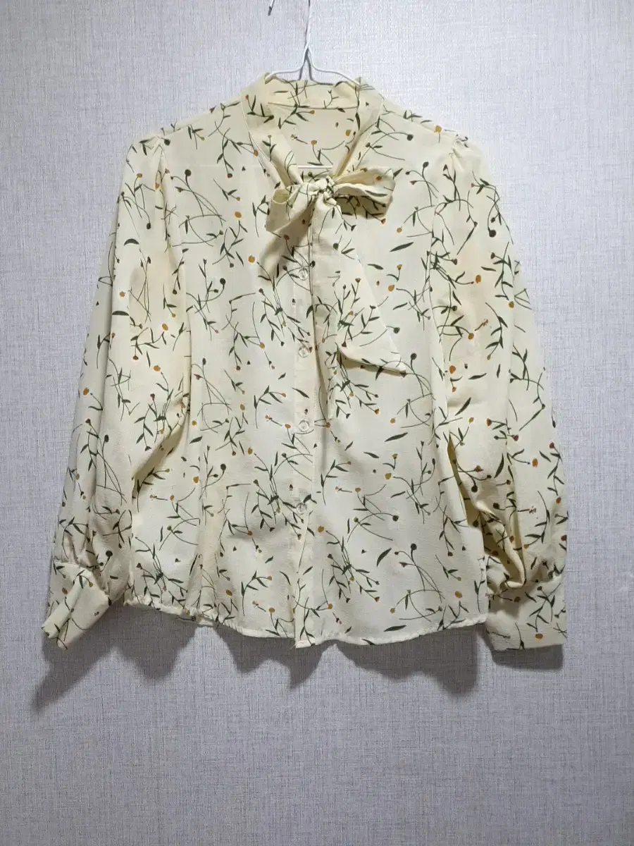 Nearly new, size 66) Giggly Ribbon Blouse (Bom Flower Cotton Women's Blouse