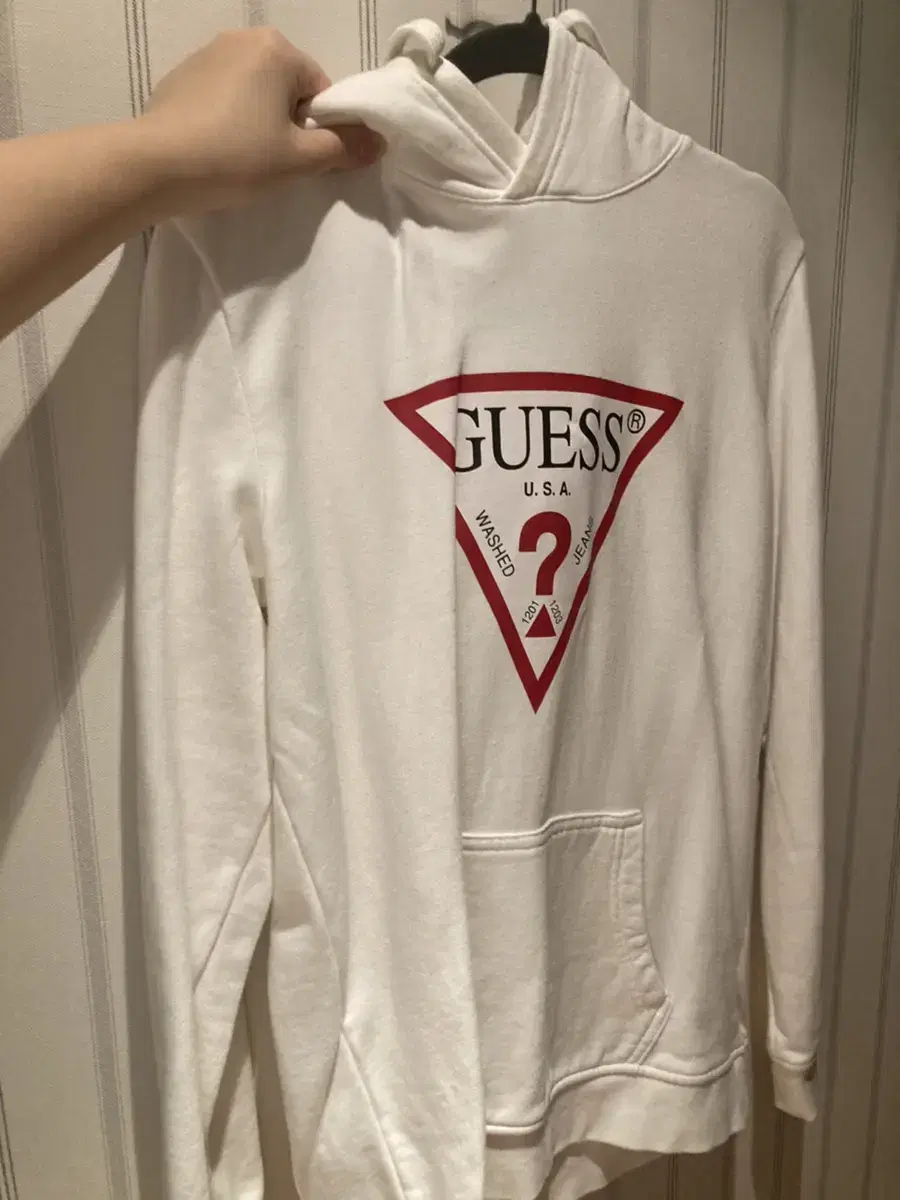 Guess hoodie