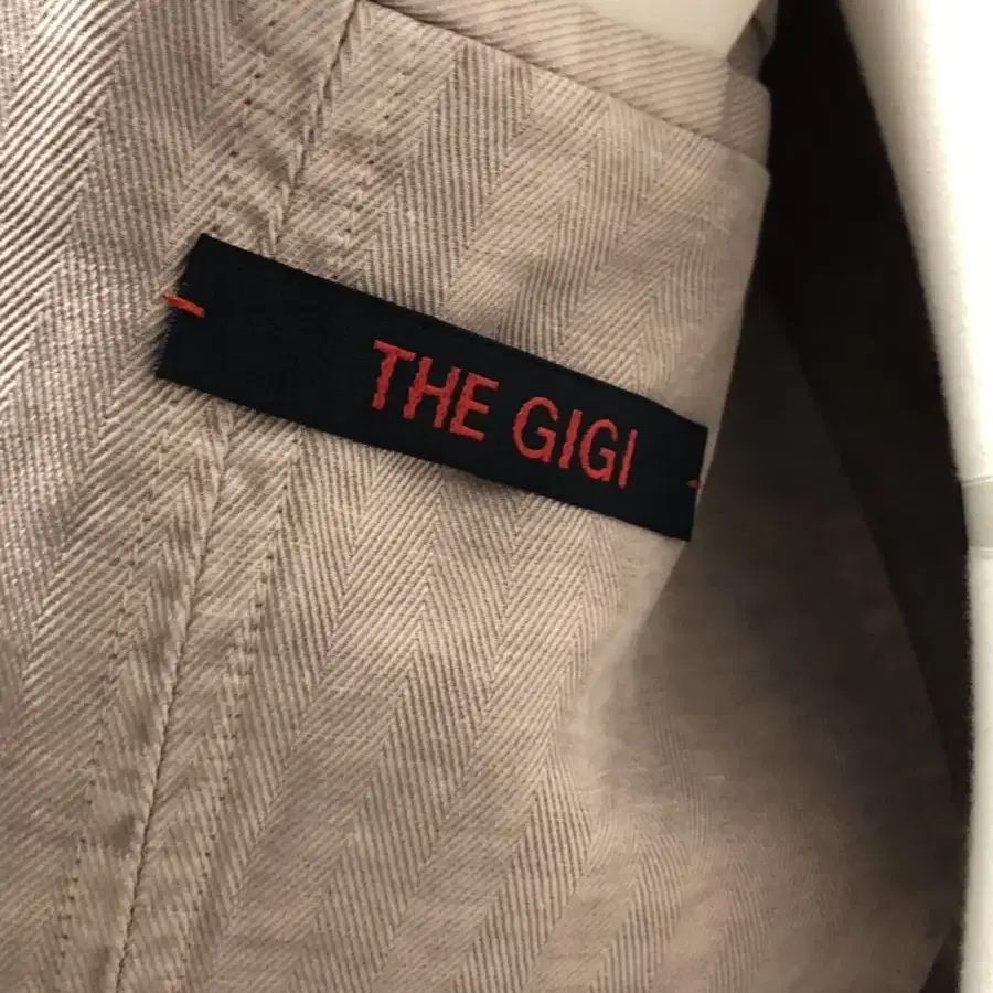 THE GIGI 블레이져