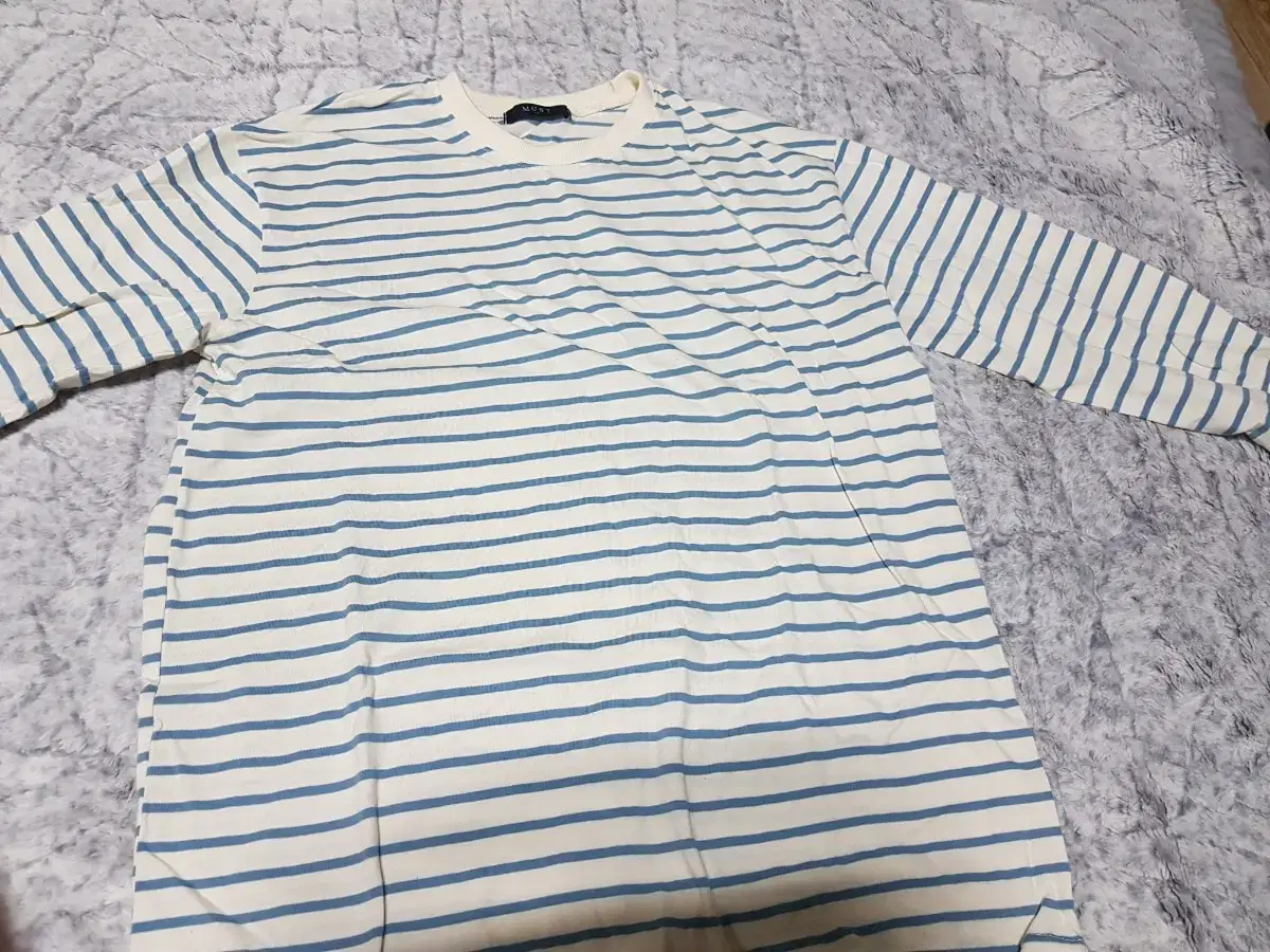 Dan-garra Stripe Long Sleeve (long-sleeved) Sell