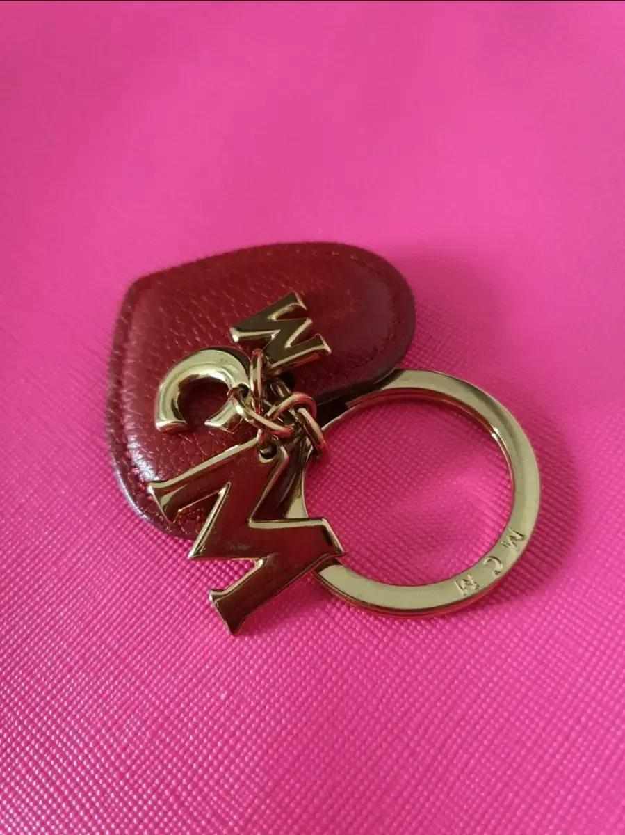 (Genuine) MCM Cignature Heart Keyring