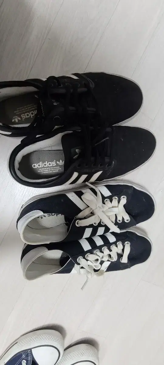 240AdidasShoesBulk