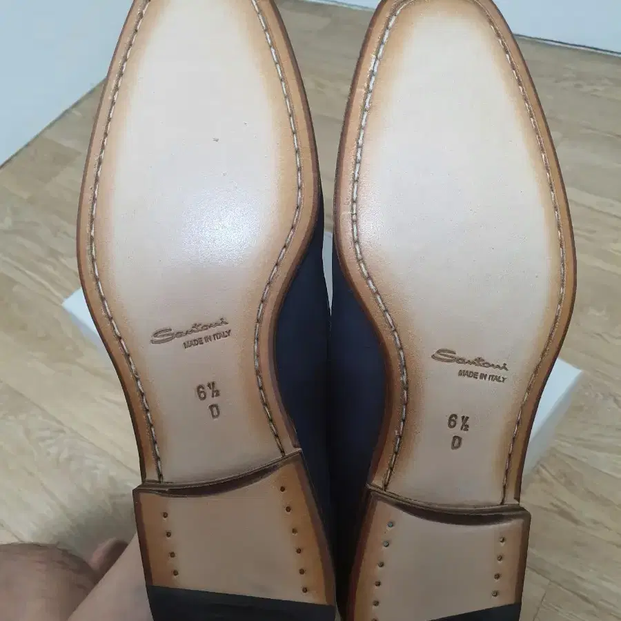 (새상품) 산토니 santoni 로퍼 판매합니다.