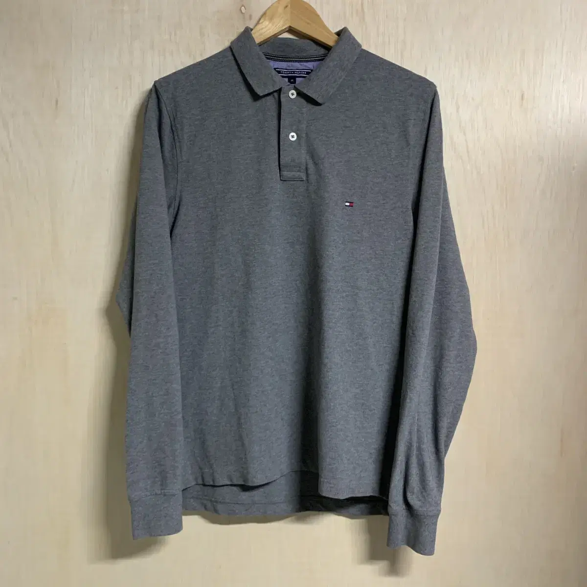 Tommy Hilfiger Caraneck kara Long Sleeve Tee M Gray