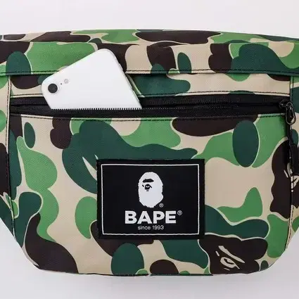 [일본잡지부록] Bape 빅사이즈 바디백