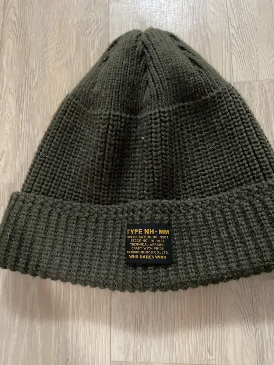 neighborhood jeep beanie (olive)