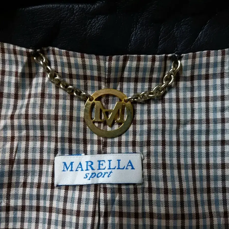 55)Max Mara 브랜드 라인 Marella 양가죽자켓