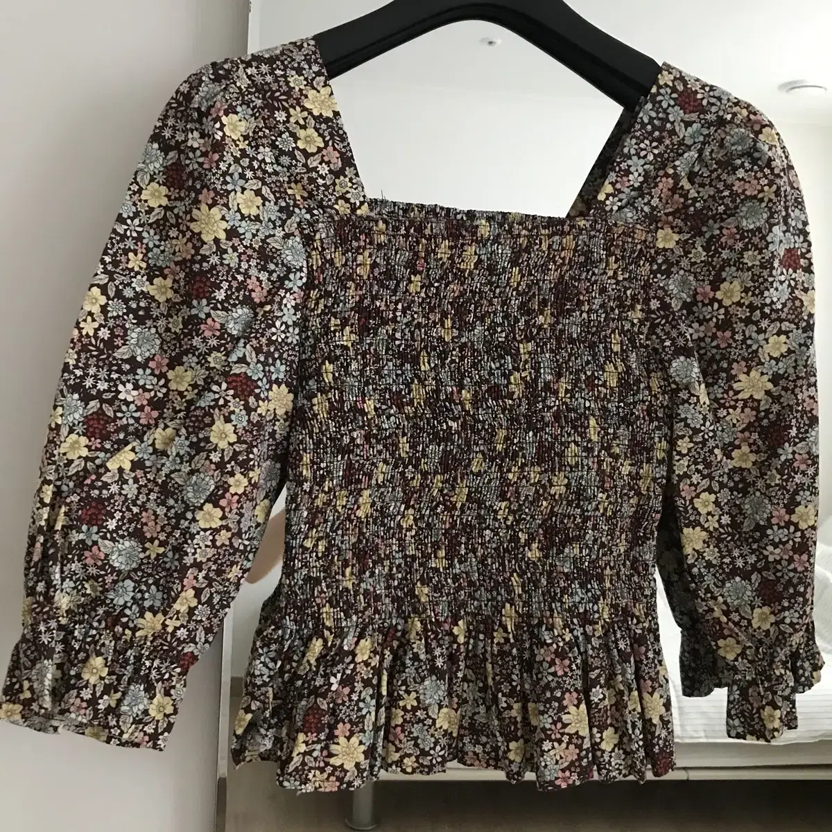 Smoke Shirring Floral Blouse