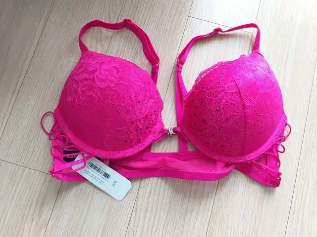 [NEW] Lasenza Double Cup Bra 32 B