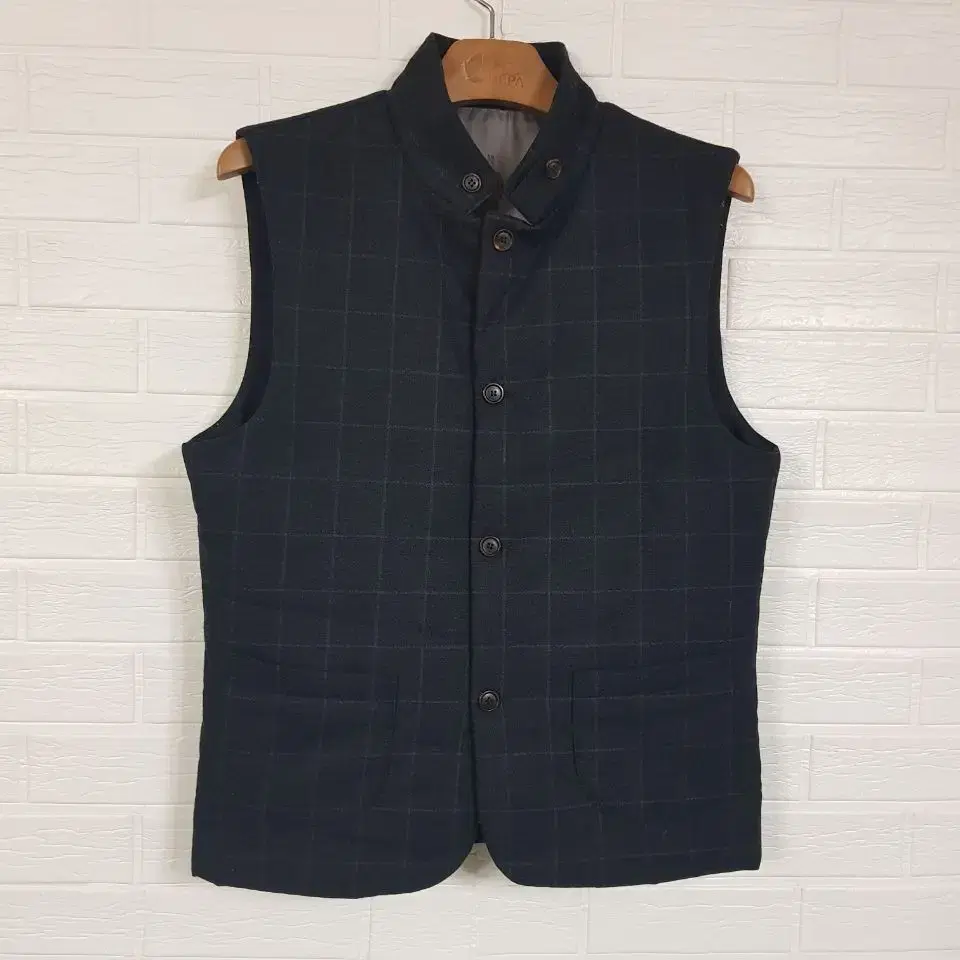 Jique Woolen Vest