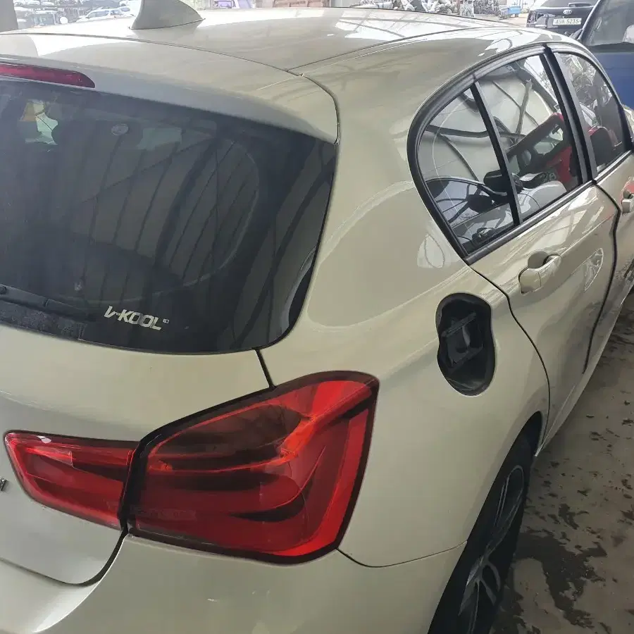 Bmw 118d 부품 판매합니다