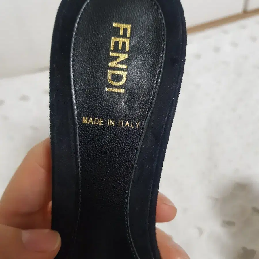 정품 펜디 구두 샌들, fendi 샌들- 슈즈 37.5(240~245)