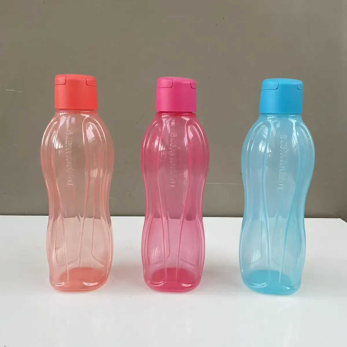 새상품 타파웨어 에코 물통 750ml