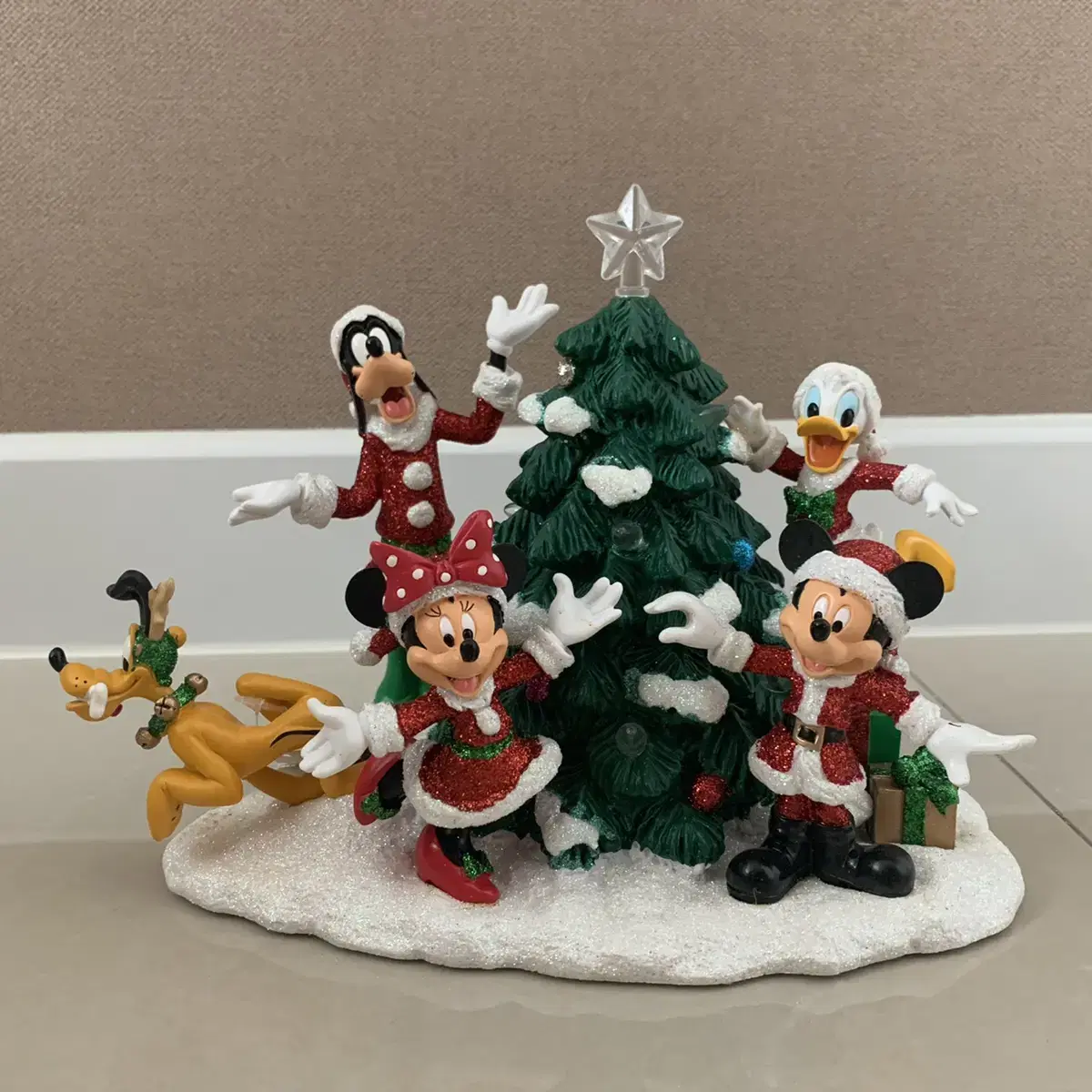 Disney Mickey Tree Figurine Ornament