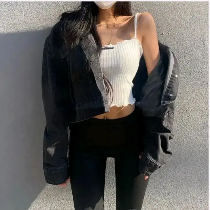 [FREE] Cropped hooded denim jacket (5 colors)