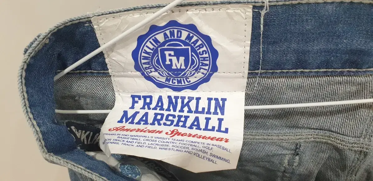 @ Franklin Marshall Jeans vahn size 32 @