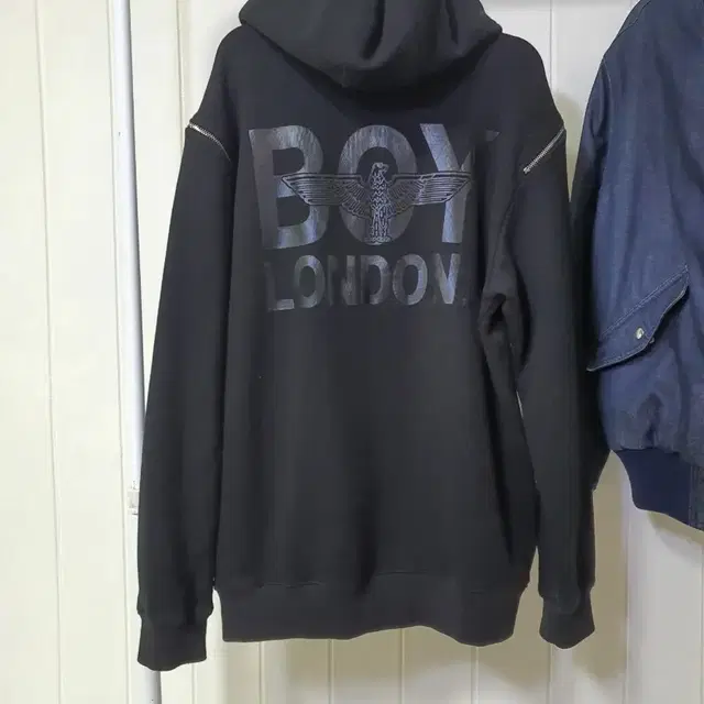 BOY LONDON 집업후드(보이런던)