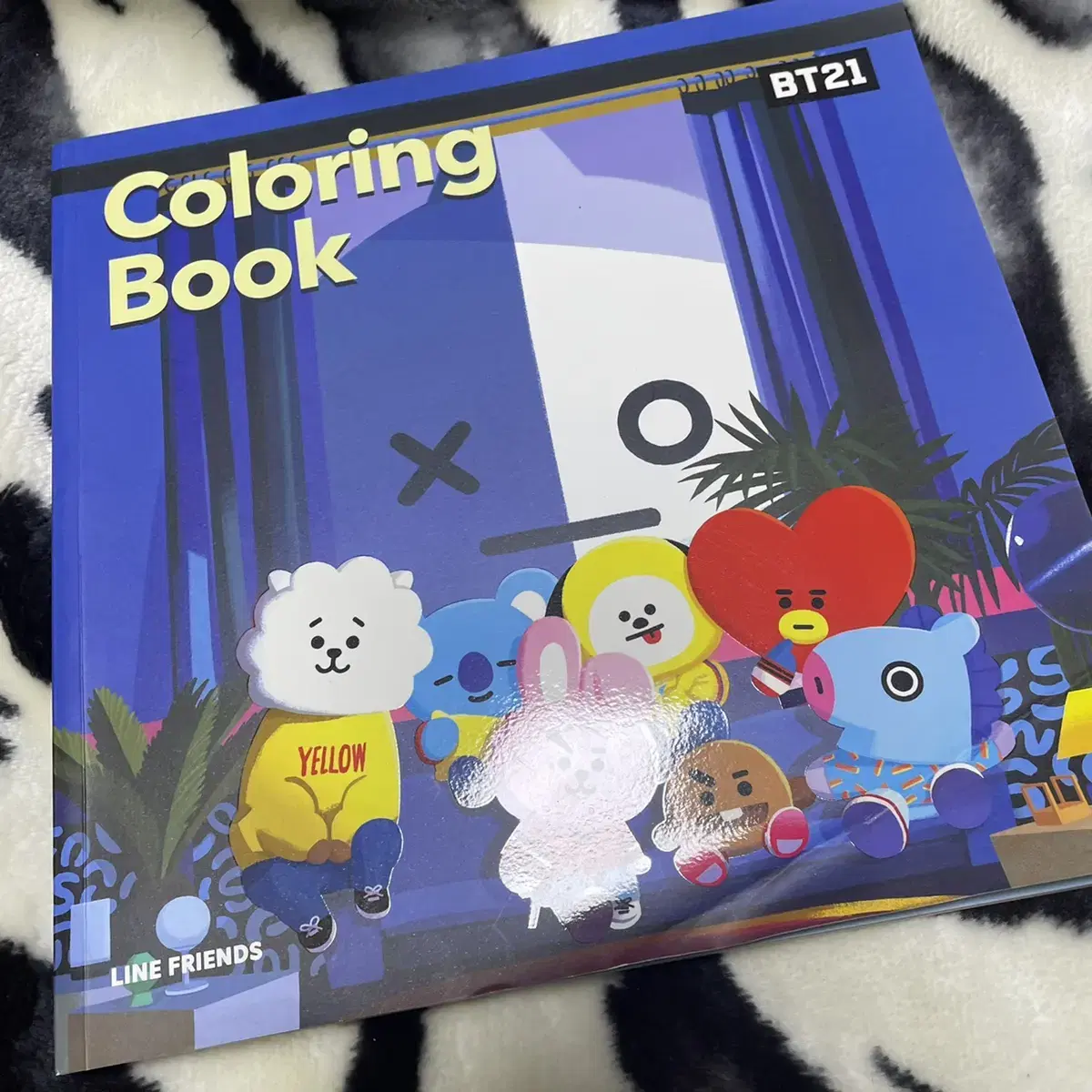 BTS Coloring Book 컬러링북 (정상가 13,000원)