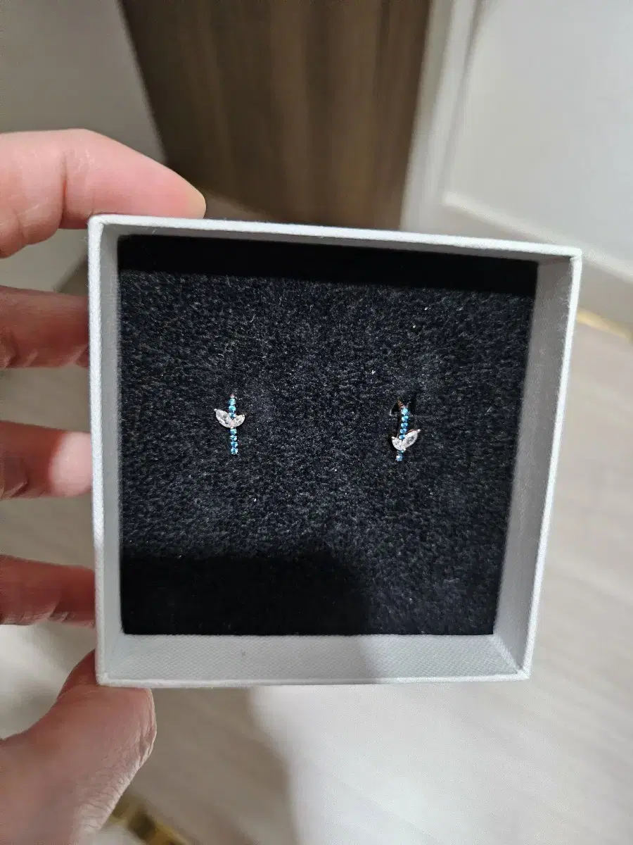 Tirrir Jewelry
