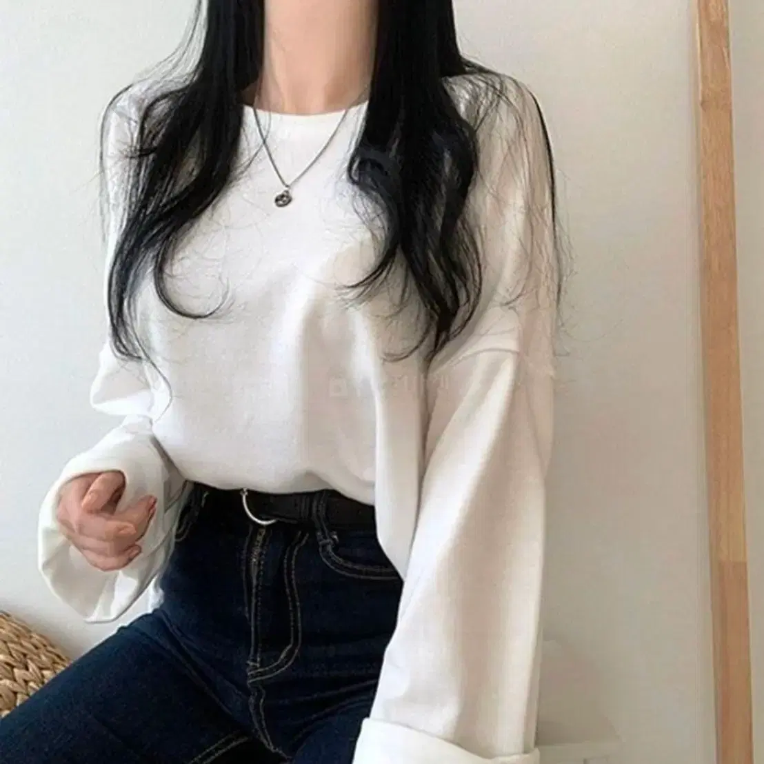 New Arrivals Loose Fit Round Neck Plain Long Sleeve T-Shirt