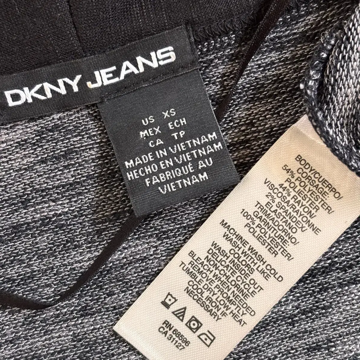 DKNY 정품 소프트 그레이 가디건 여성 실루엣 수입