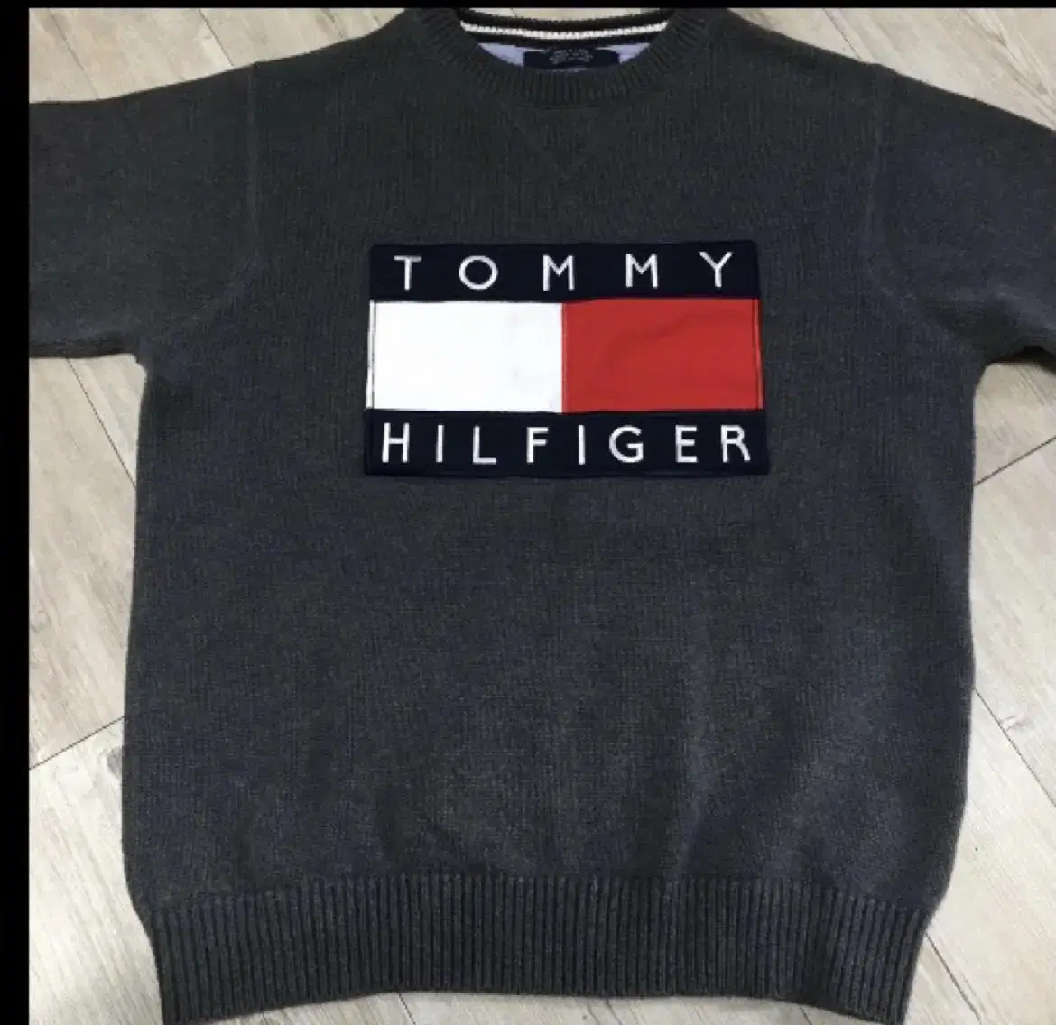 Tommy Hilfiger Big Logo Knit