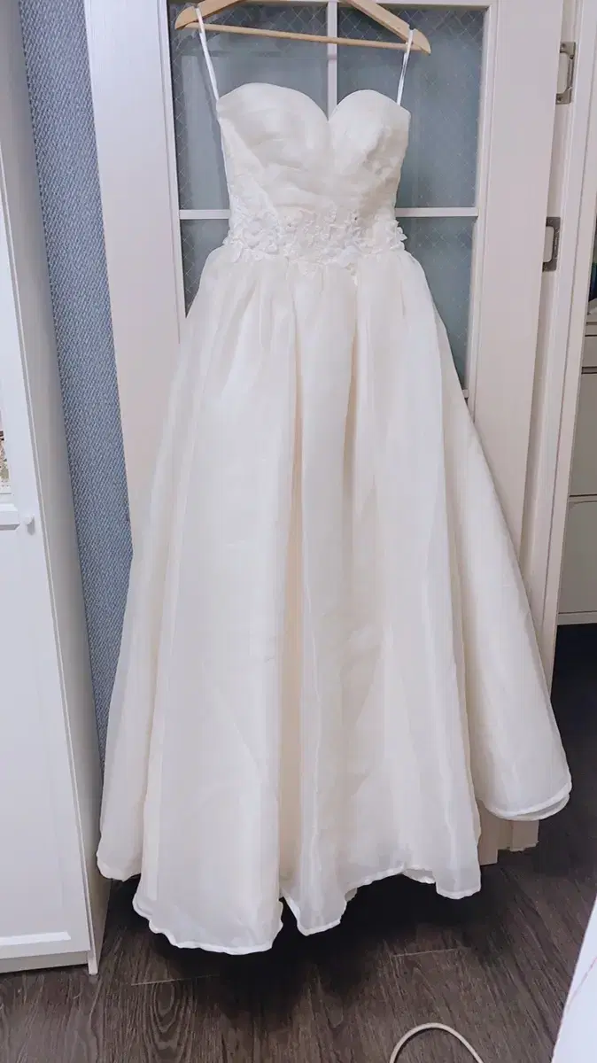 Self-wedding dresses are sold~!