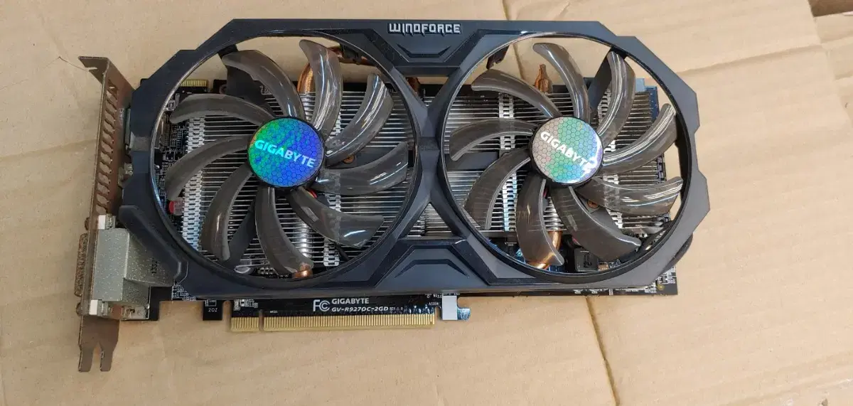 R9 270 Radeon