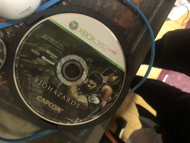 xbox360 바이오 하자드5 판매 합니다