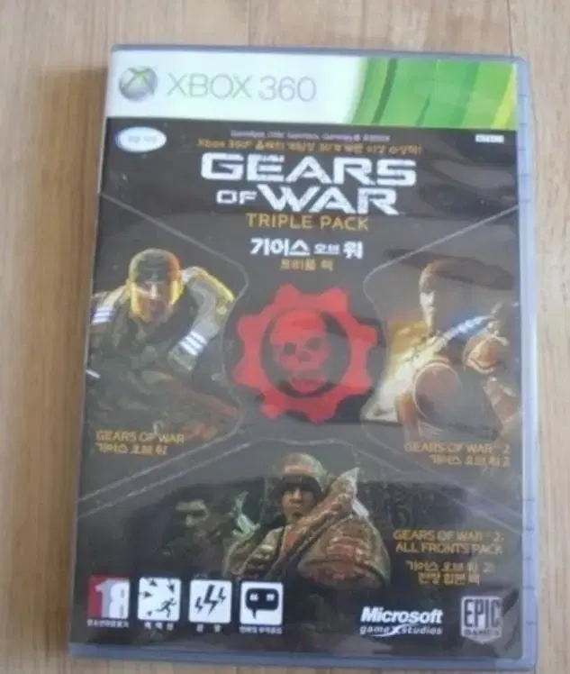 xbox360 기어즈 오브 워 (기어스 오브 워) 트리플 팩 판매 합니다