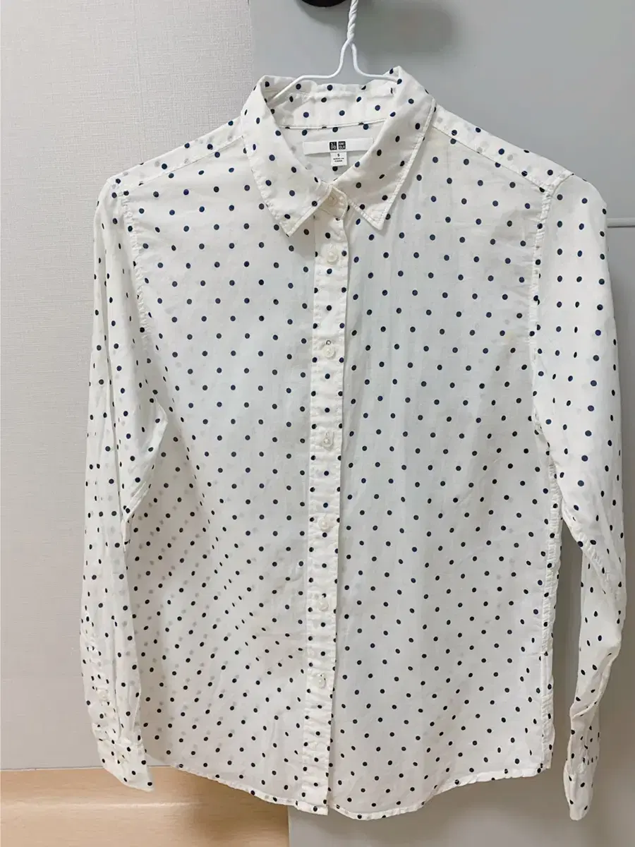 Uniqlo Polka-dot Blouse