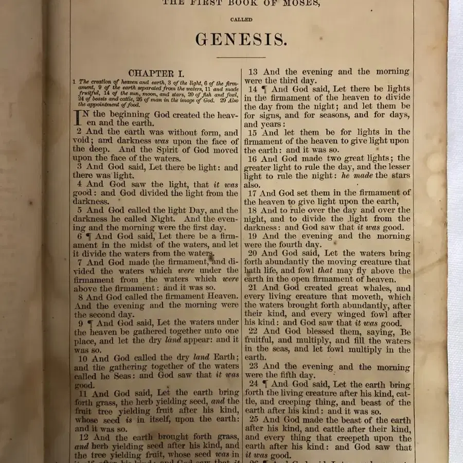 (골동품,희귀품)1868년,영어로 된 구약,신약 같이 있는 성경책.바이블