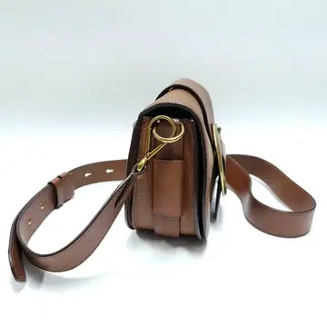 RALPH LAUREN 폴로 랄프로렌 벨트 새들 크로스백 #B847 | 브랜드 중고거래 플랫폼, 번개장터 Ralph Lauren 폴로 랄프로렌 벨트 새들 크로스백 #B847 | 브랜드 중고거래 플랫폼, 번개장터
