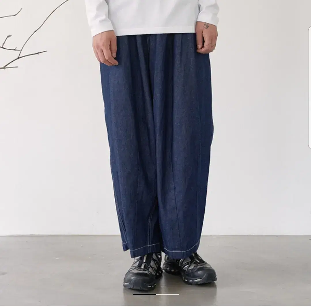 Denim balloon pants