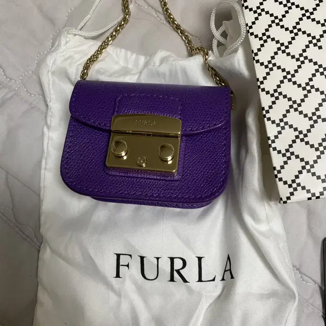 훌라 FURLA 가방 코스메틱백 팜