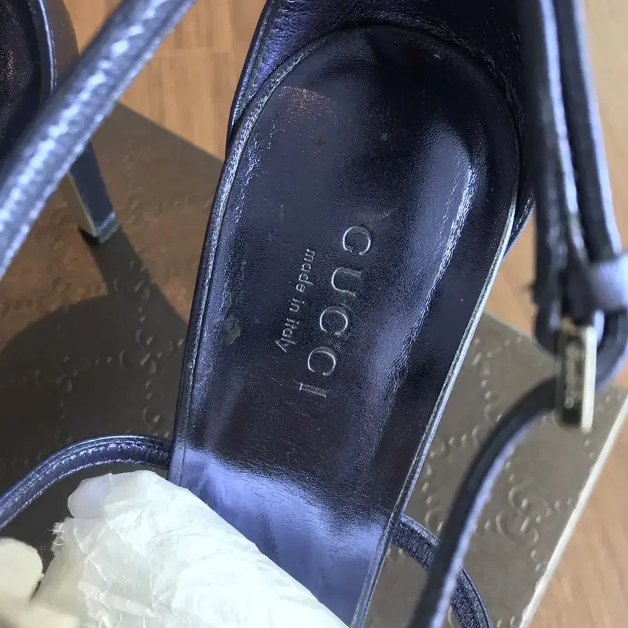 구찌 GUCCI 샌들 36.5 미중고