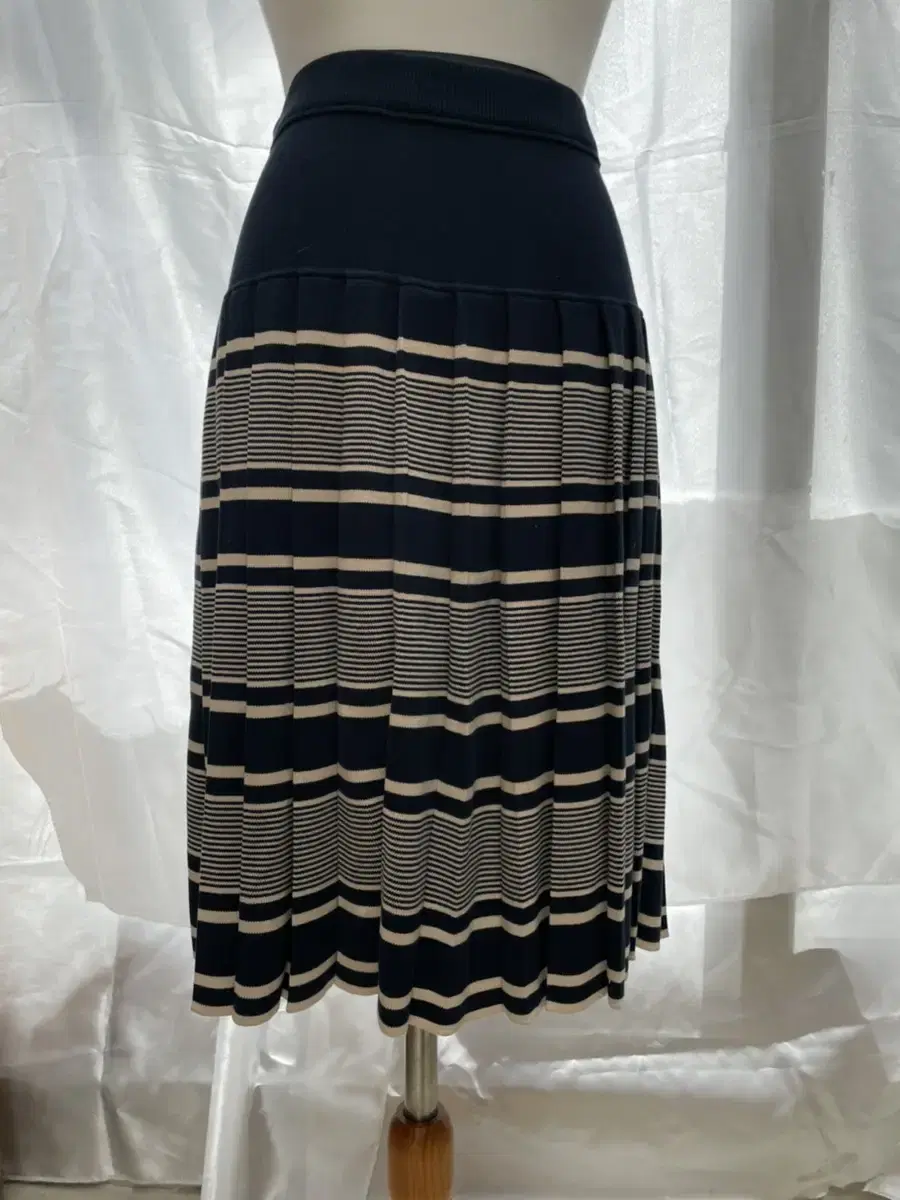 Tory Burch Knit Pleated Skirt