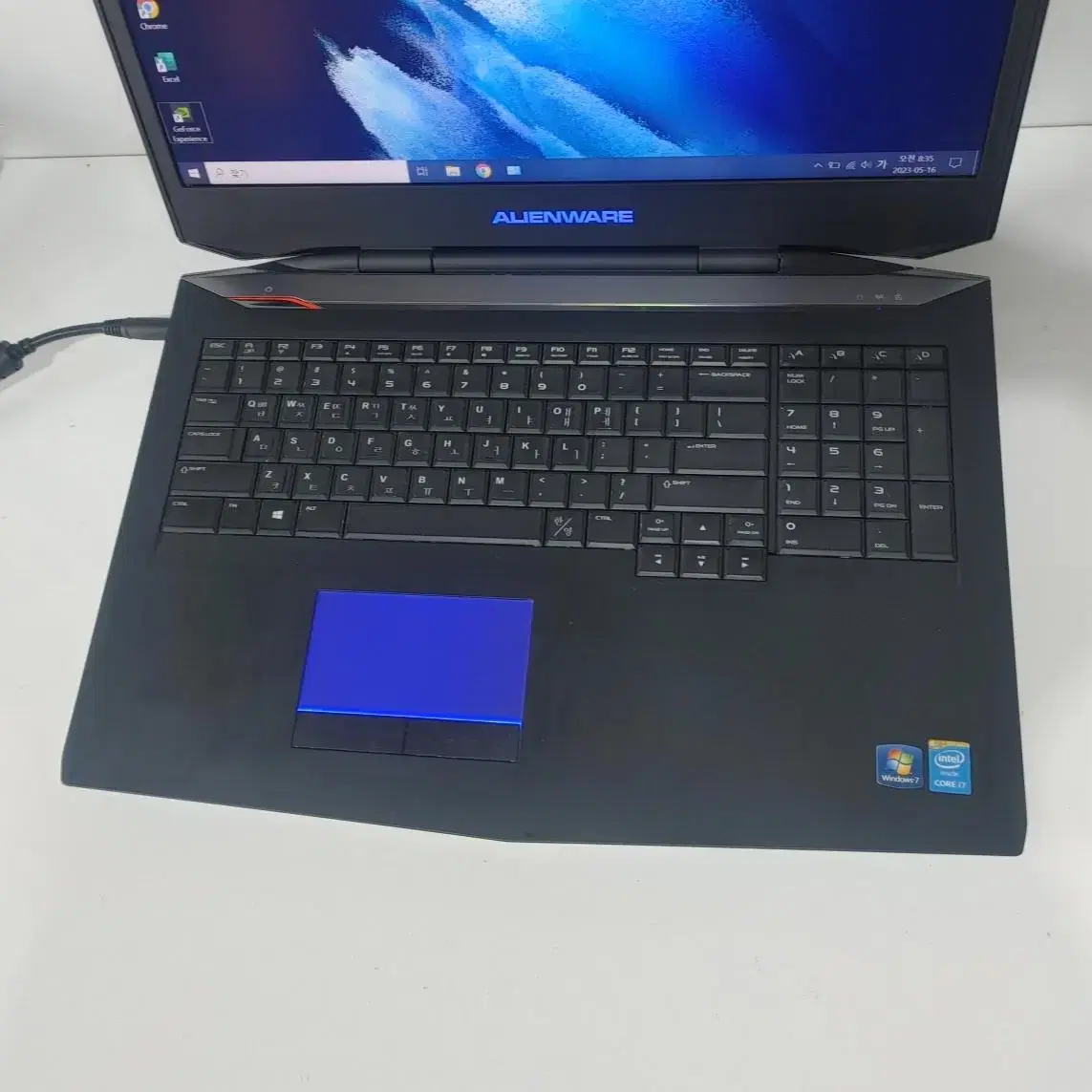 Dell alienware 17 노트북