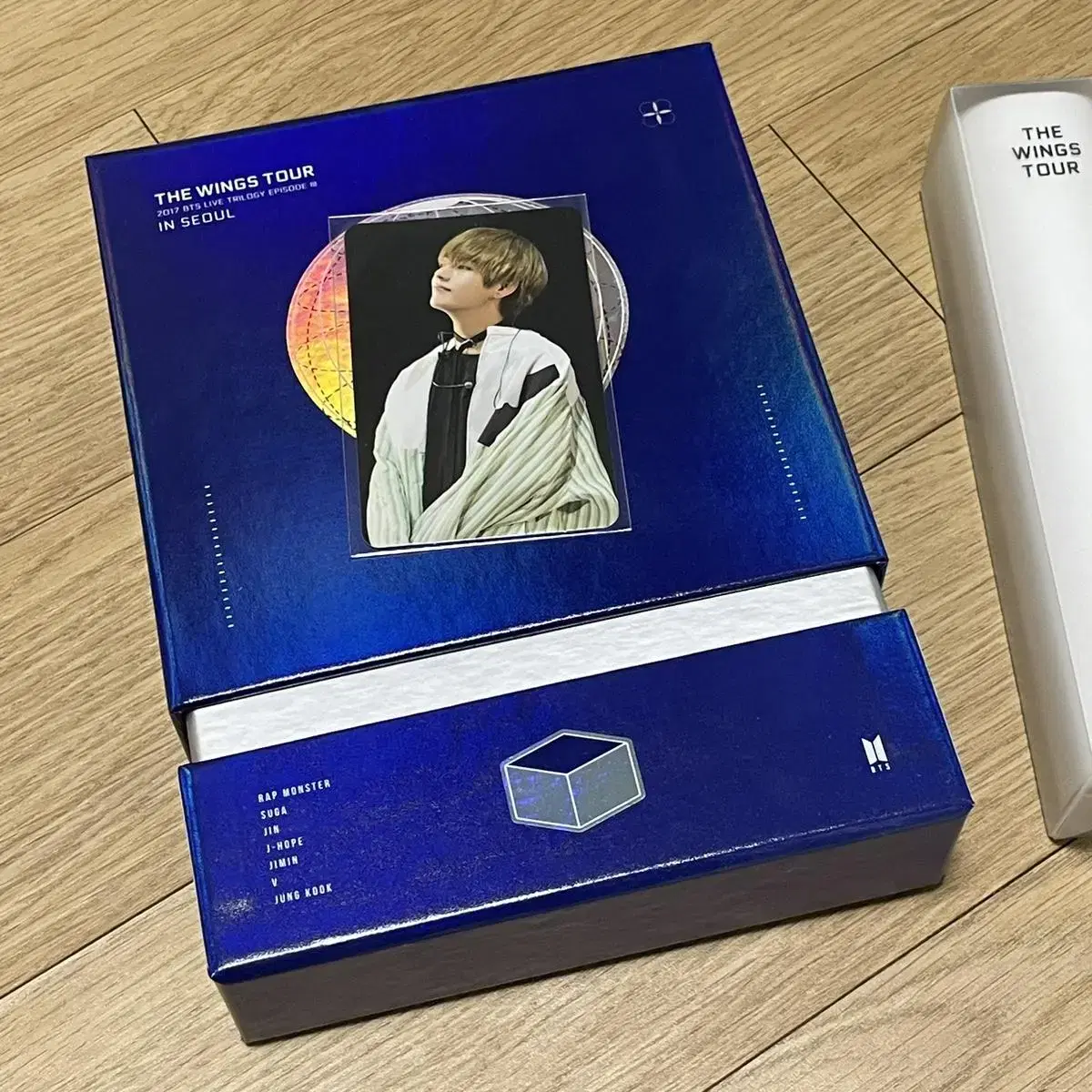 bts Wingscon DVD Taehyung photocard poster 2 wts