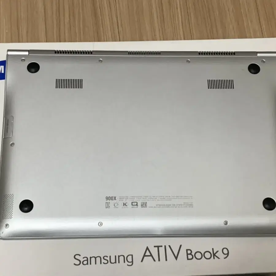 삼성 ATIV 북9 NT900X3K 판매합니다.