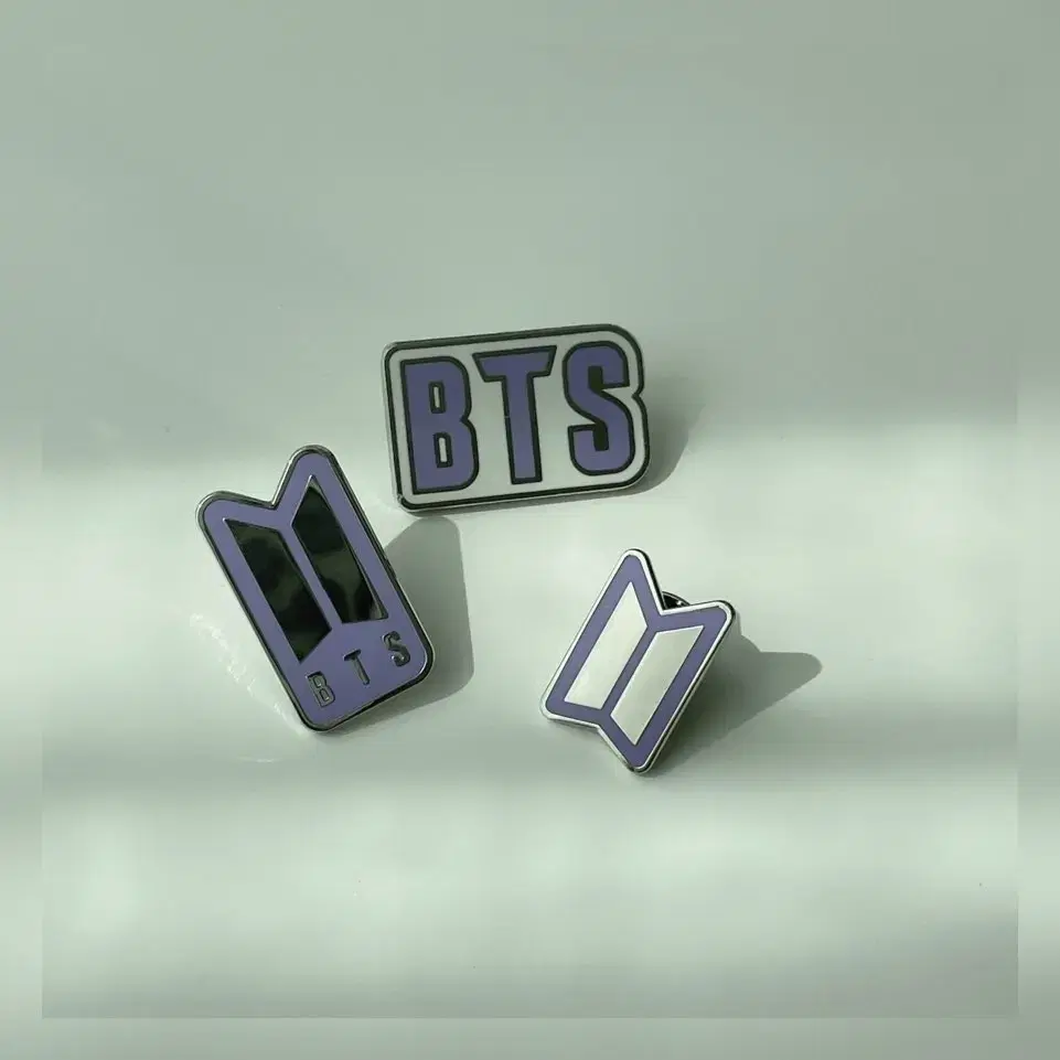 방탄 팝업굿즈 키링 뱃지 bts popup store keyring