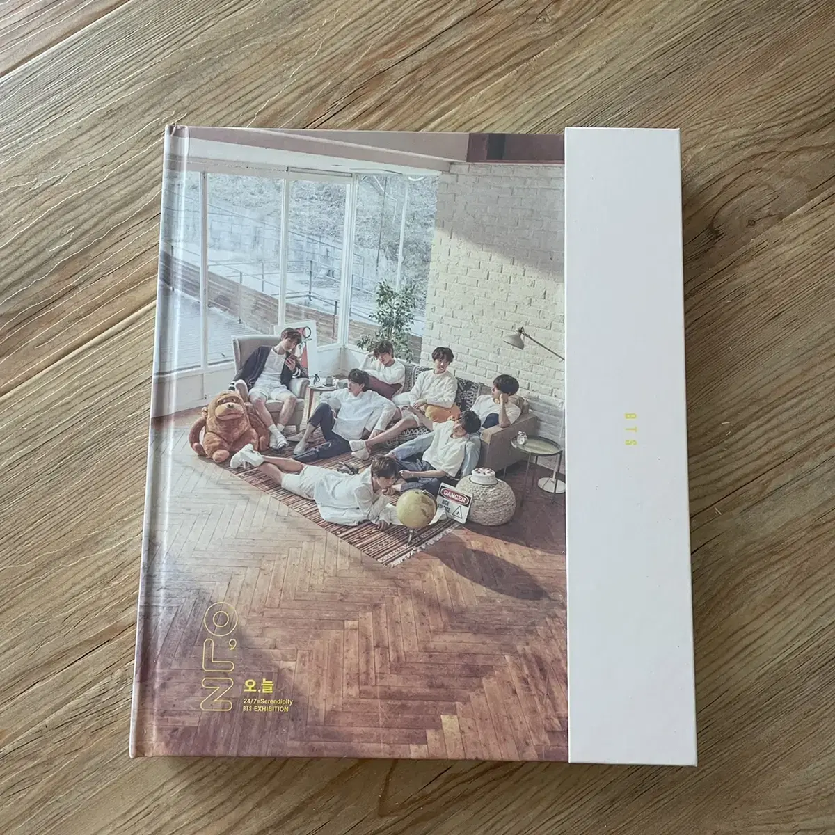 BTS BTS Oh, Always Photobook for Today's Exhibition