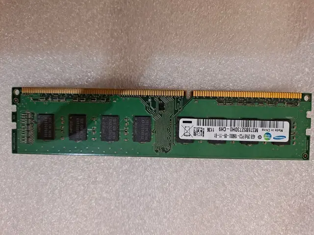 4GB 2RxPC3-10600U