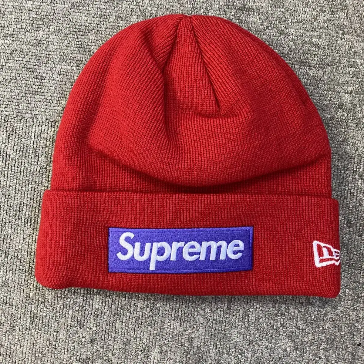 Supreme 17aw New Era Box Logo Beanie(Red