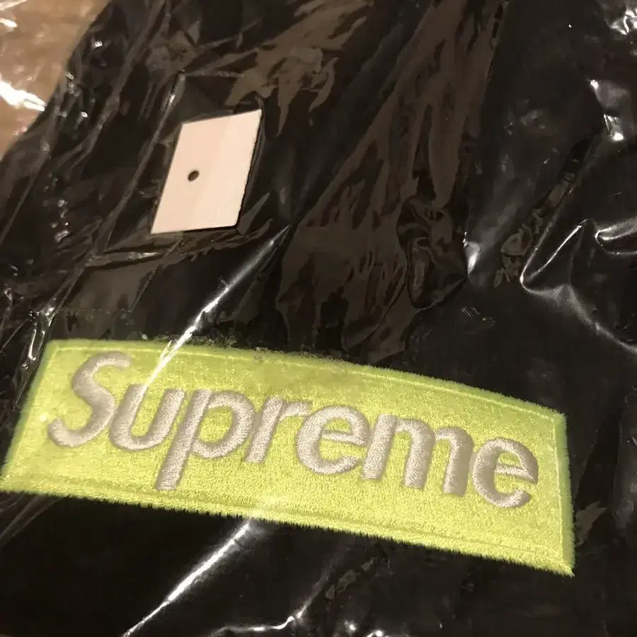 Supreme 17aw New Era Boxlogo Beanie (Blk