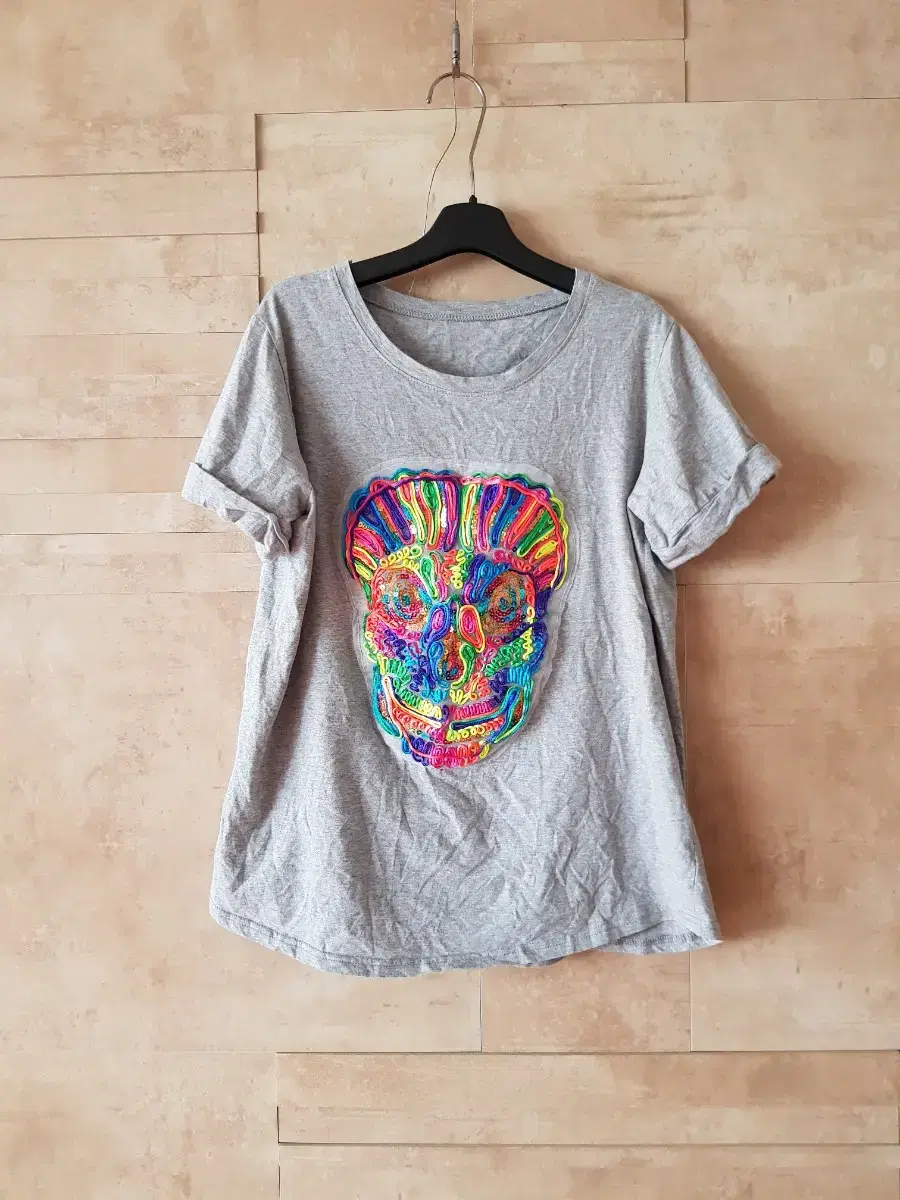 Colorful sequin t-shirt