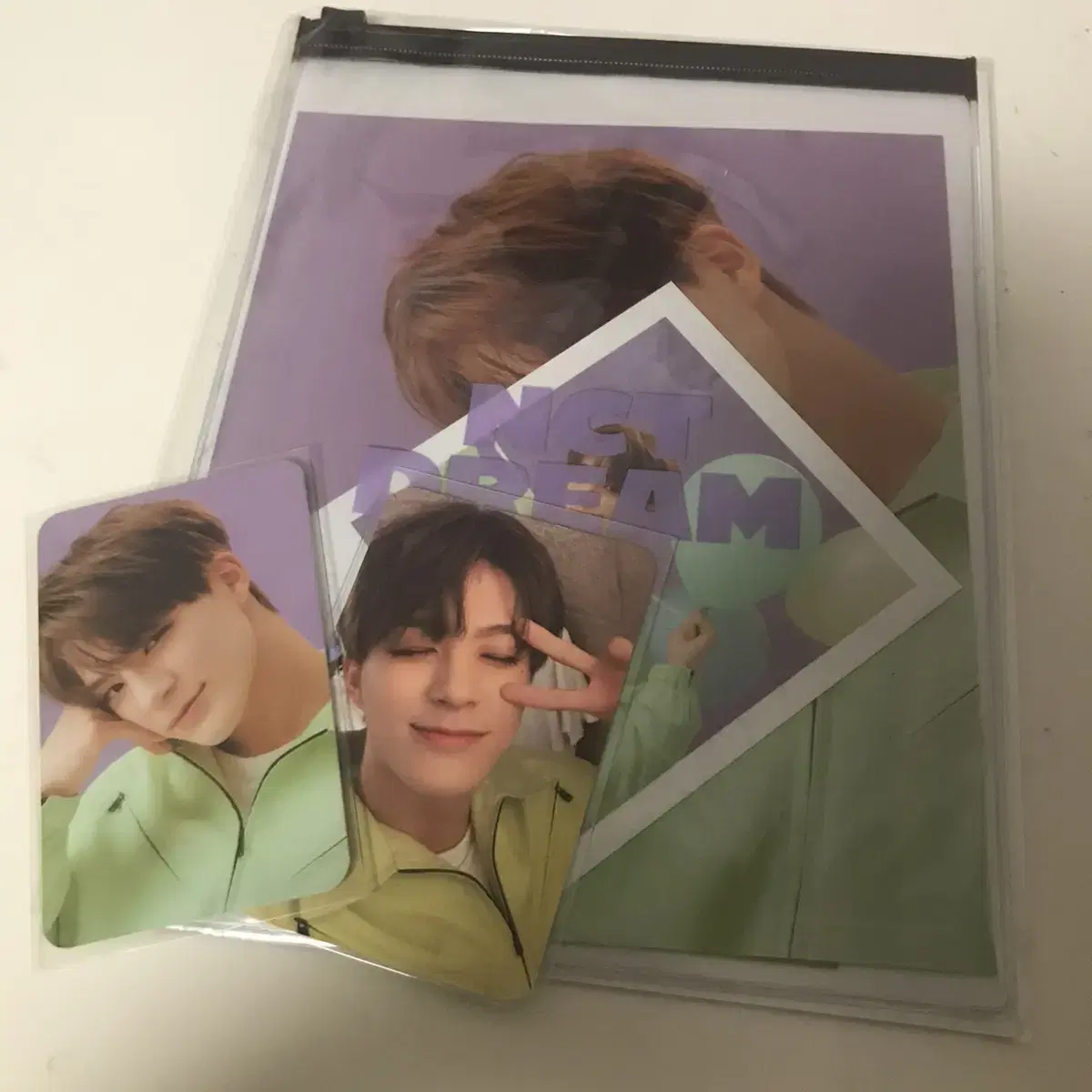 Seasons Greetings Photo Pack Jeno