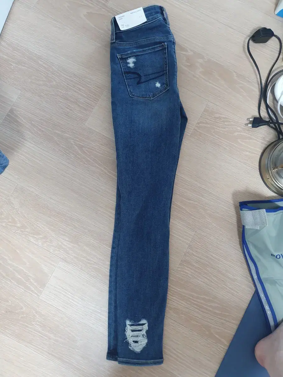 American Eagle Jeans New Products