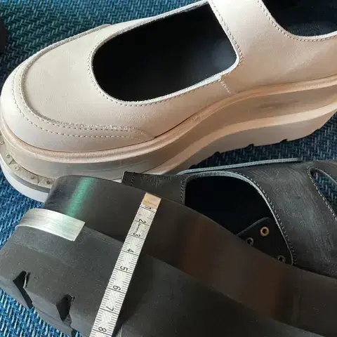 MM6 Maison Margiela 메종마르지엘라 플랫폼 스트랩 샌들