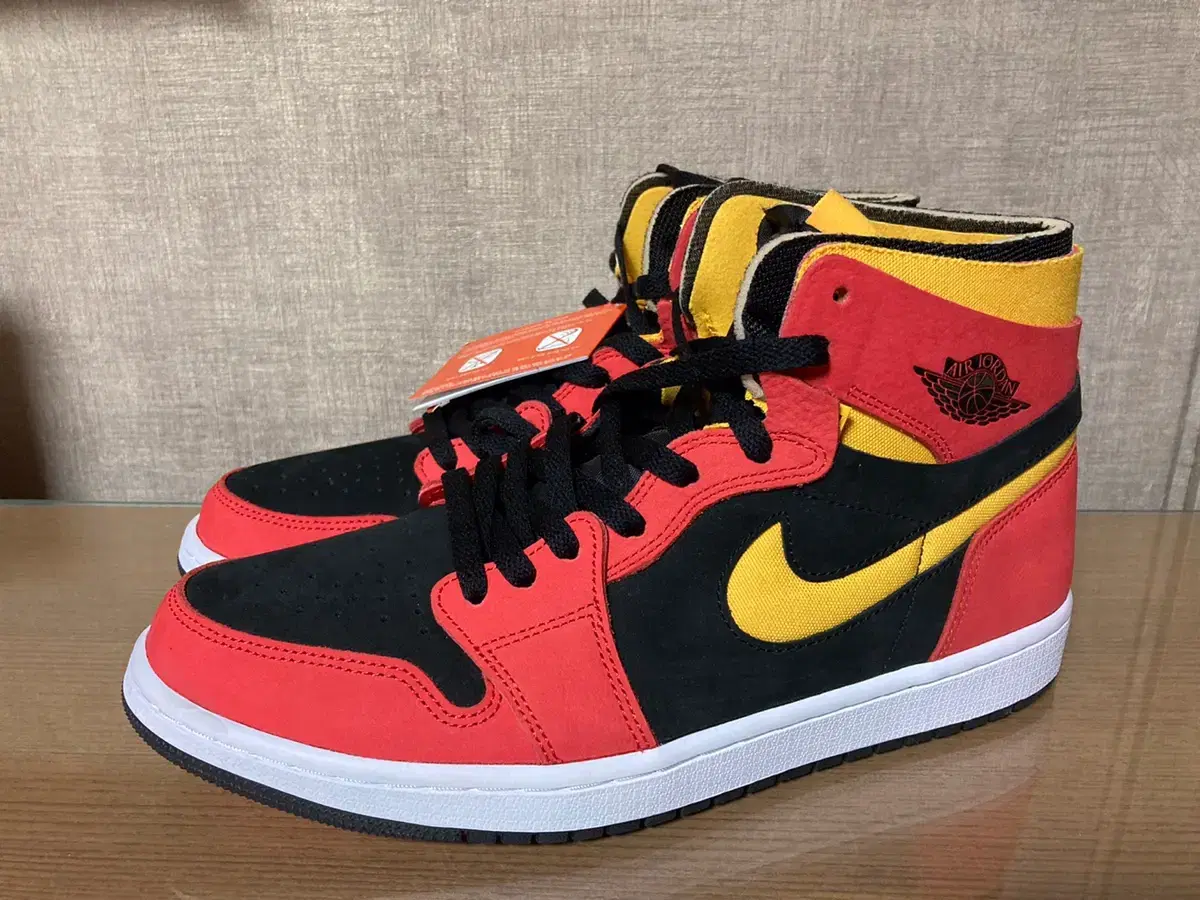 [285] Nike Jordan 1 High Zuu Air Chili Red